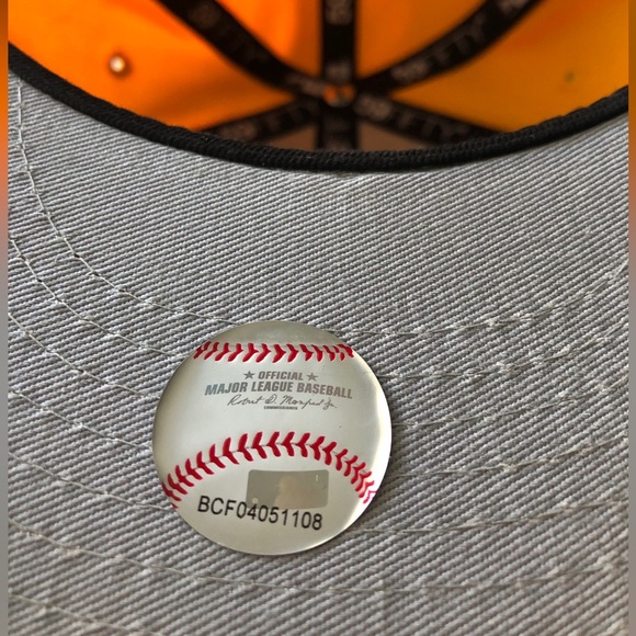 Toronto Blue Jays 1992 World Series Fitted Hat - 7 1/2 - Picture 10 of 10